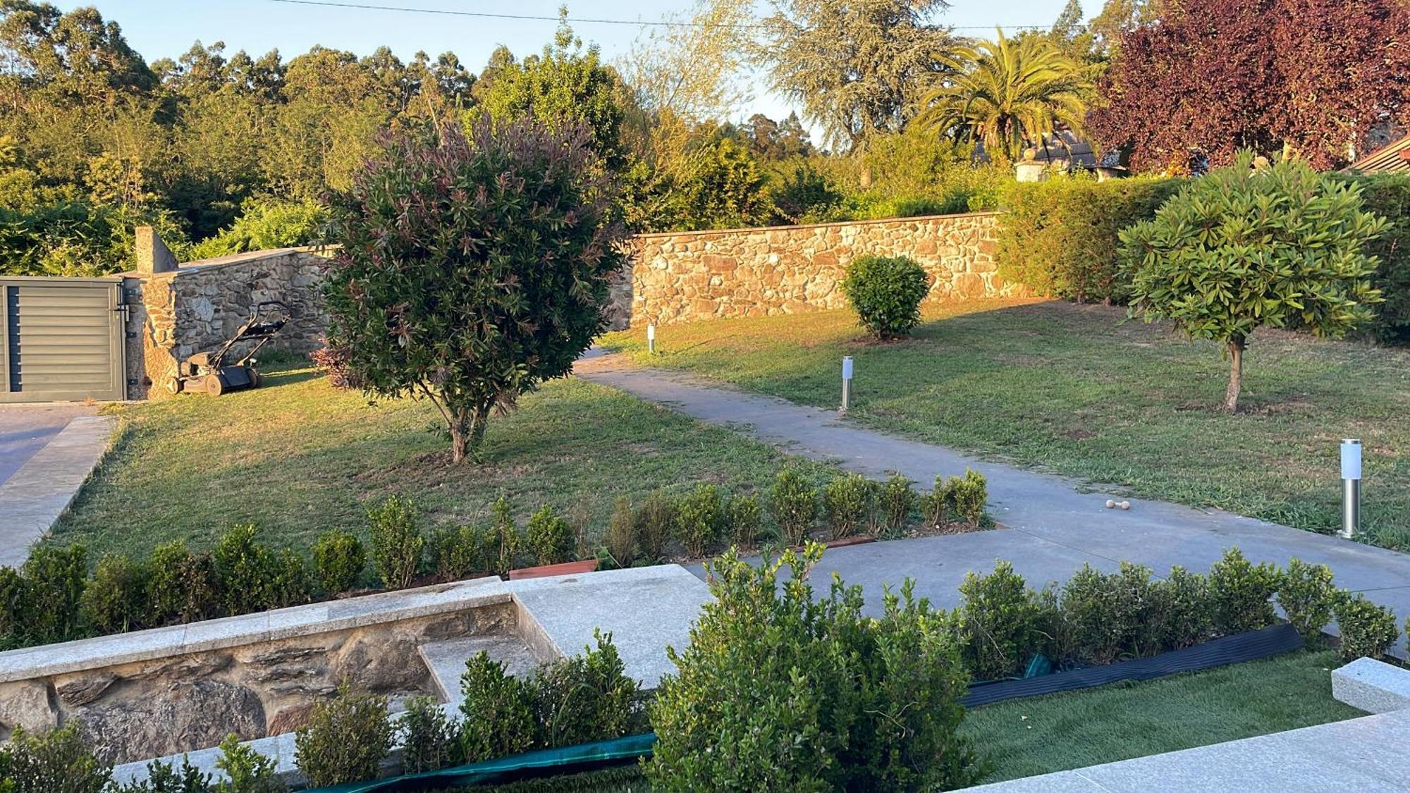 Casa Vanguardista En El Campo Cerca De Santiago Ποντεβέντρα Εξωτερικό φωτογραφία
