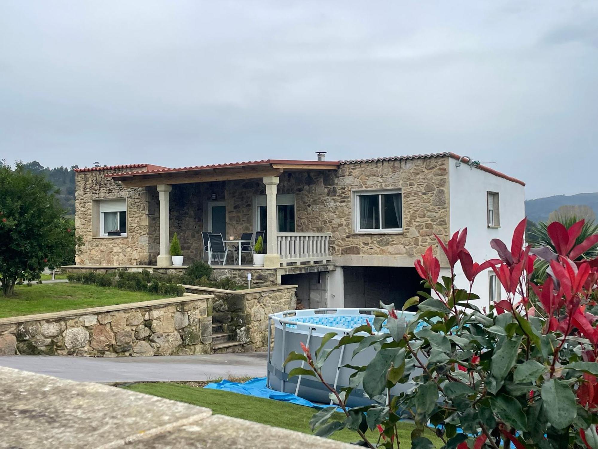 Casa Vanguardista En El Campo Cerca De Santiago Ποντεβέντρα Εξωτερικό φωτογραφία